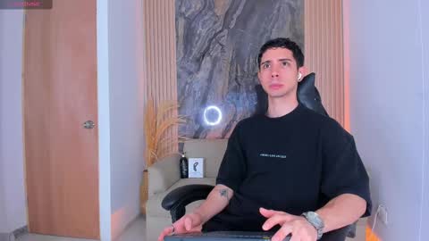 Snapshot of liiamhudson_ chatting on September 8, 2025, 8:41 pm L I I A M online show from September 8, 2025, 8:41 pm