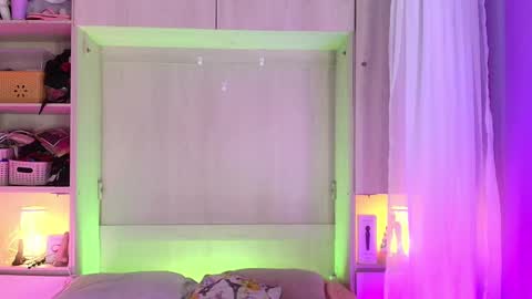         online show from March 11, 2025, 11:44 am