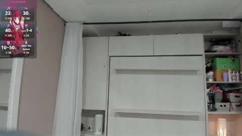         online show from April 6, 2026, 11:44 am