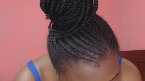 Lily online show from October 18, 2025, 11:11 am