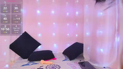 Snapshot of liilydream chatting on May 31, 2026, 2:24 pm Lily online show from May 31, 2026, 2:24 pm