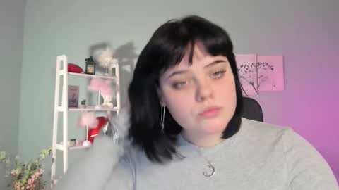 Snapshot of lika_pop chatting on March 1, 2026, 7:49 pm lika_pop online show from March 1, 2026, 7:49 pm