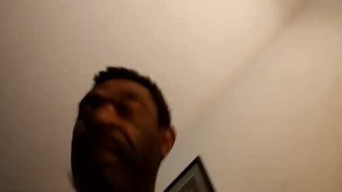 Snapshot of likdatass69247 chatting on December 17, 2024, 7:29 am likdatass69247 online show from December 17, 2024, 7:29 am