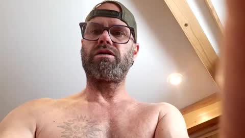 Snapshot of likedoingit69 chatting on November 13, 2025, 5:01 pm St pierre online show from November 13, 2025, 5:01 pm