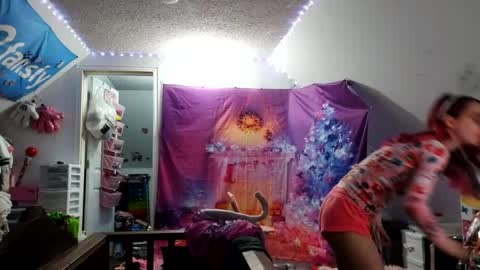 LikeMyAshe online show from December 18, 2024, 3:15 am