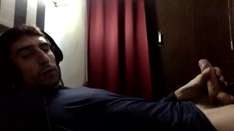 Snapshot of likewhatchasee chatting on December 16, 2025, 7:13 am likewhatchasee online show from December 16, 2025, 7:13 am