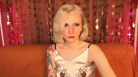 likilip online show from January 14, 2026, 2:06 am