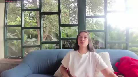 Lil Auroa  online show from July 2, 2026, 3:40 pm