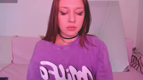 Snapshot of lil_foxy999 chatting on February 24, 2026, 3:26 am Alisa online show from February 24, 2026, 3:26 am