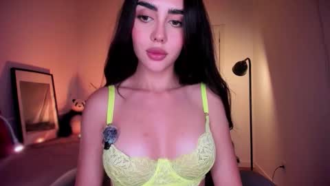 Gabriela online show from November 8, 2025, 7:56 pm