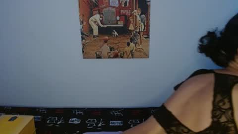 Lisaa online show from February 26, 2025, 4:03 am