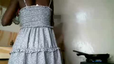 Snapshot of lil_paula chatting on February 12, 2026, 8:20 am serenity online show from February 12, 2026, 8:20 am