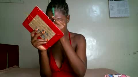 Snapshot of lil_paula chatting on February 13, 2026, 5:25 am serenity online show from February 13, 2026, 5:25 am