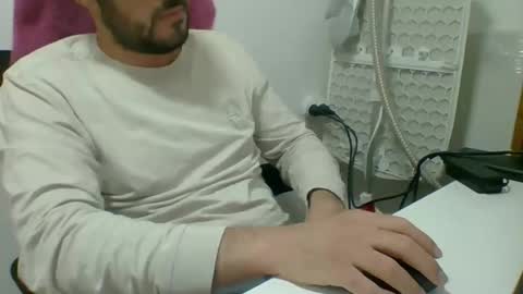 lil_sso online show from April 12, 2026, 12:54 pm