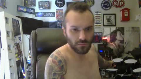 Snapshot of lil_tea_break_6996 chatting on February 17, 2025, 4:59 pm t online show from February 17, 2025, 4:59 pm