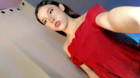 lil_trixxy online show from July 4, 2026, 2:18 am
