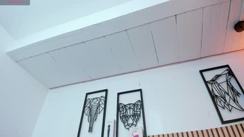 Lila online show from October 15, 2025, 12:11 am