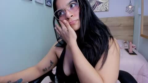 Snapshot of lila_foox chatting on March 3, 2025, 10:42 pm LILA online show from March 3, 2025, 10:42 pm