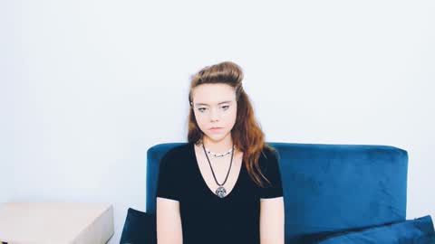 Snapshot of lilaslim chatting on December 15, 2025, 7:56 am lilaslim online show from December 15, 2025, 7:56 am