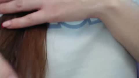 Lilasuni online show from December 15, 2025, 4:11 pm