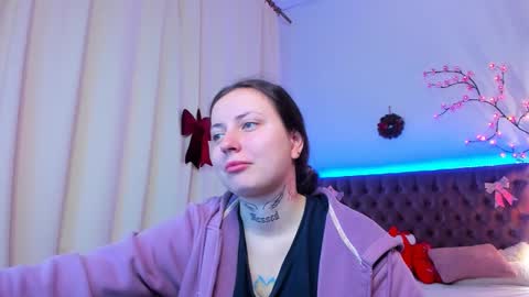 LilaVame online show from December 17, 2025, 12:16 am