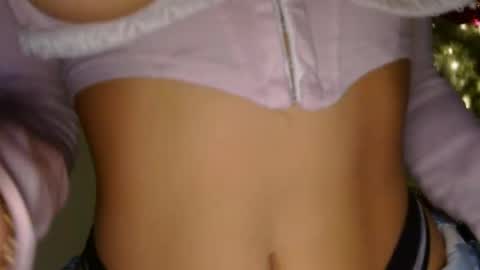 Rebecca online show from January 15, 2026, 7:39 pm