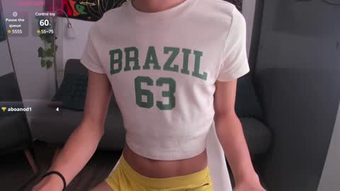 Snapshot of lildan18 chatting on December 19, 2024, 5:18 pm Daniel online show from December 19, 2024, 5:18 pm