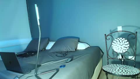 Snapshot of lildantear chatting on December 24, 2024, 10:39 pm Dante online show from December 24, 2024, 10:39 pm