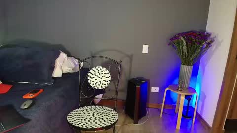 Snapshot of lildantear chatting on December 31, 2024, 1:26 am Dante online show from December 31, 2024, 1:26 am