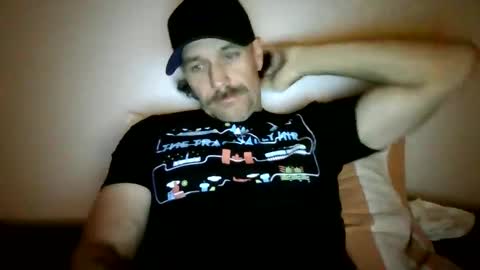 lildeer1980 online show from October 4, 2025, 1:14 am