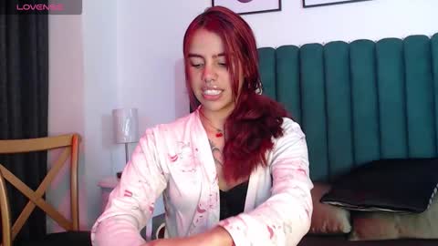 Snapshot of lili_fg chatting on March 3, 2026, 7:42 pm Liliana online show from March 3, 2026, 7:42 pm