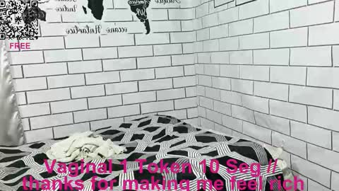 Snapshot of lili_hot_1 chatting on November 12, 2025, 4:51 pm lili_hot_1 online show from November 12, 2025, 4:51 pm