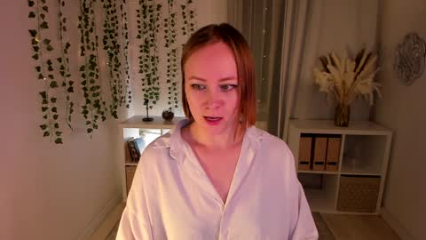 Snapshot of lilian_kroft chatting on January 28, 2025, 3:57 pm LIL online show from January 28, 2025, 3:57 pm
