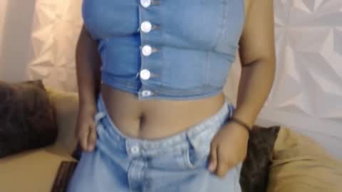 liliana online show from November 13, 2025, 11:31 am