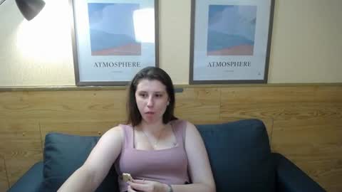 lilianashine online show from July 13, 2026, 7:33 am