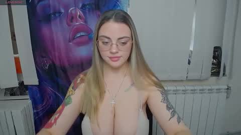 Snapshot of liliaterenzi_ chatting on February 2, 2026, 10:14 am Lilia online show from February 2, 2026, 10:14 am