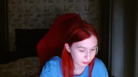 liliawoolf online show from March 10, 2025, 6:23 pm