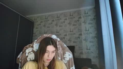 liliawoolf online show from March 20, 2026, 7:02 am