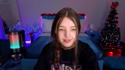 Lili Bakery online show from January 16, 2026, 2:37 am