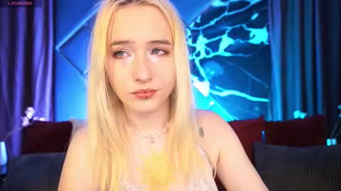 Snapshot of lilielfie chatting on March 14, 2026, 1:23 am lilielfie online show from March 14, 2026, 1:23 am