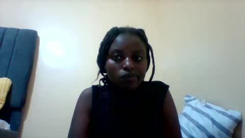 Snapshot of liligal chatting on May 17, 2026, 5:27 am liligal online show from May 17, 2026, 5:27 am