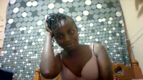 liligal online show from July 20, 2026, 4:16 am