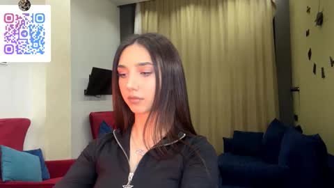 Snapshot of lilihalvorsen chatting on February 3, 2026, 10:15 pm Lina online show from February 3, 2026, 10:15 pm