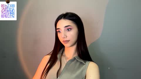 Snapshot of lilihalvorsen chatting on February 14, 2026, 10:17 pm Lina online show from February 14, 2026, 10:17 pm