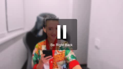 Snapshot of lililaluna chatting on January 27, 2025, 2:24 pm ... online show from January 27, 2025, 2:24 pm