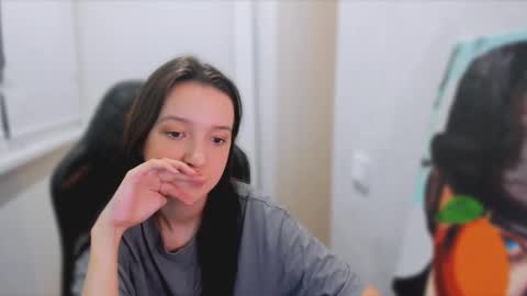 Snapshot of lililaluna chatting on March 7, 2025, 4:22 pm ... online show from March 7, 2025, 4:22 pm