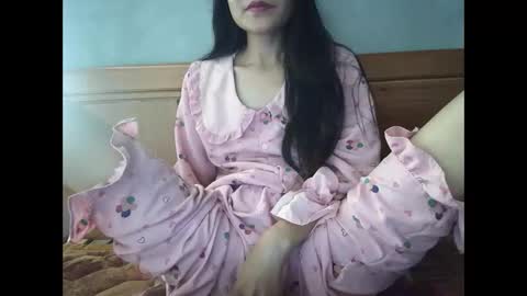 lililove88 online show from November 27, 2025, 5:31 am