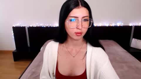 Snapshot of lilit_lov chatting on October 22, 2025, 10:26 am Lilit online show from October 22, 2025, 10:26 am