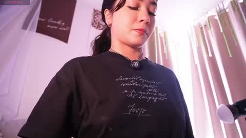 Snapshot of lilith__rosse chatting on July 13, 2026, 6:33 pm Lilith Rosse online show from July 13, 2026, 6:33 pm