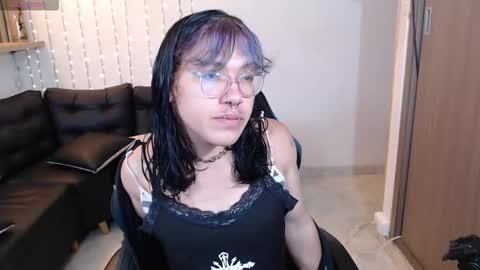 lilith  online show from March 13, 2026, 11:39 am